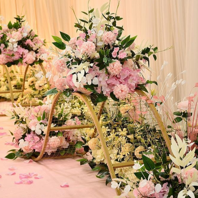 Wavy Floral Candlestick Table Centerpiece
